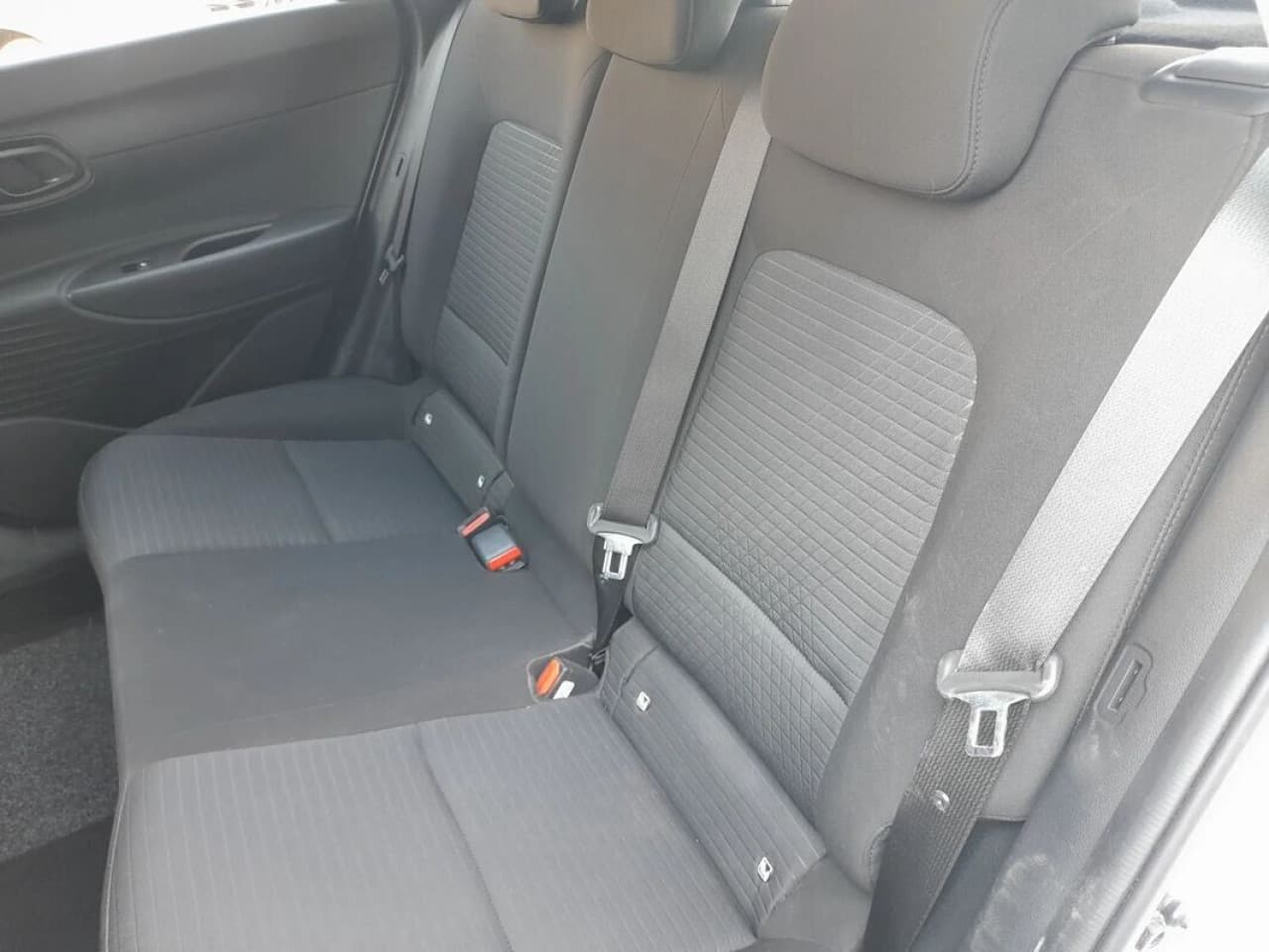 Hyundai i20 - zdjęcie 8