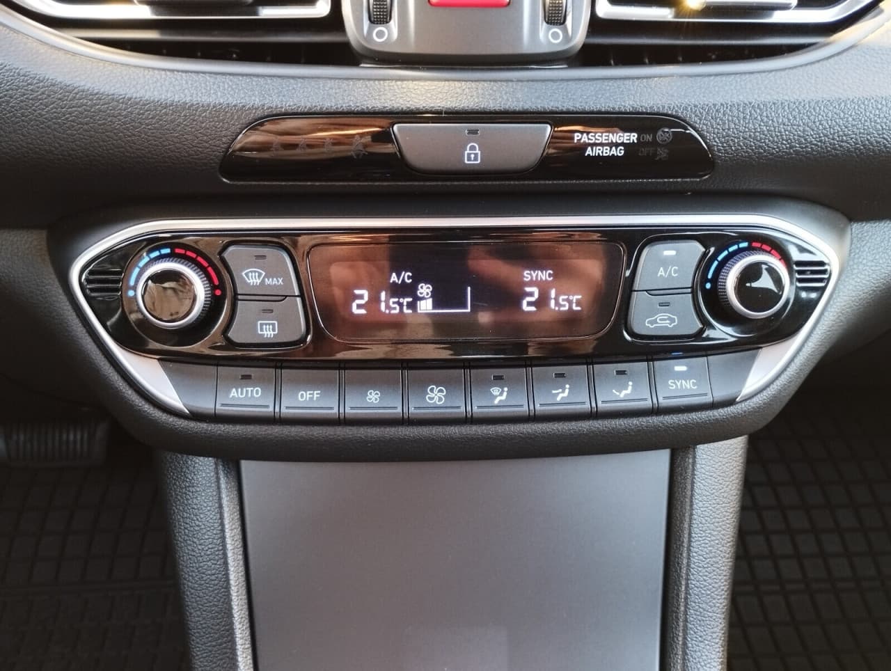 Hyundai i30 - zdjęcie 16